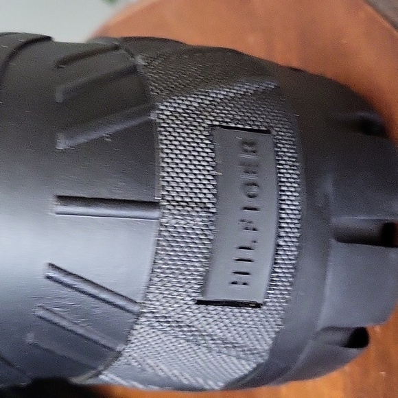 Tommy Hilfiger Women's Ilhena Duck Boots Lace Up Warm Ankle Boots Size 5 - Picture 4 of 9